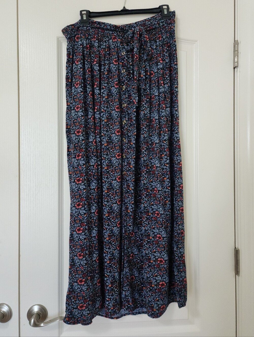 American Eagle Floral Maxi Skirt